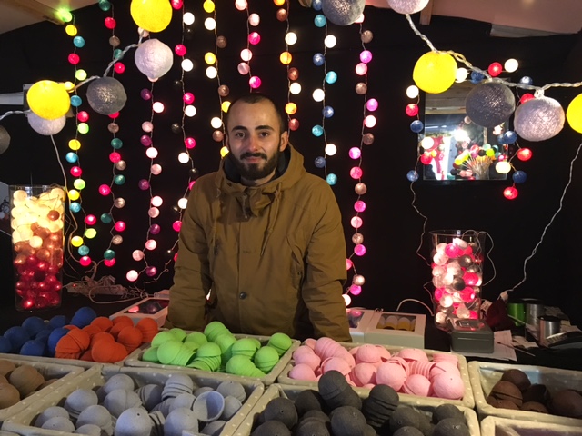 Guirlandes lumineuses en boule de coton
