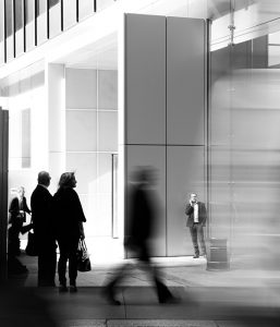 Passage dans la rue